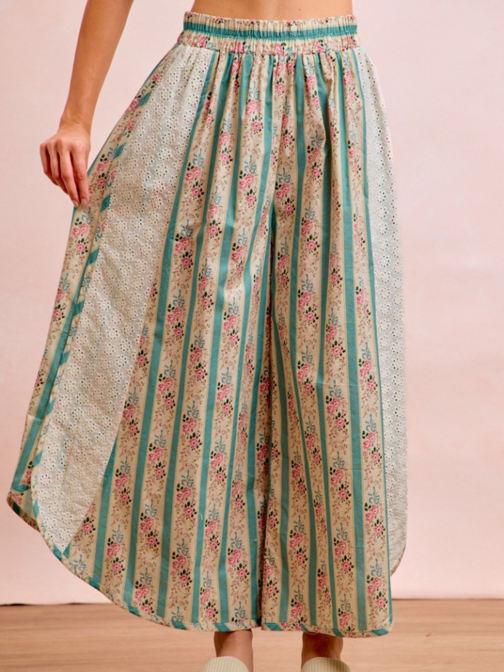 Bibi Floral Striped Print Eyelet Wide Leg Pants - Picture 3 of 12